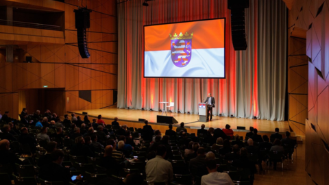 Bühne mit Präsentation Bühne mit Präsentation