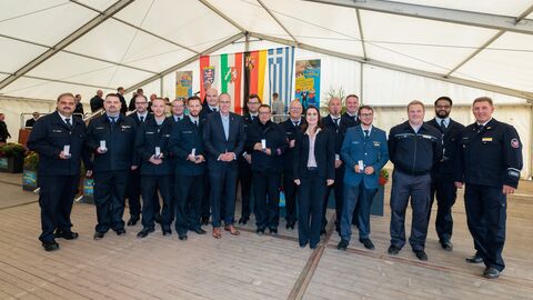 Einsatzkräfte aus der Stadt Frankfurt, welche in Griechenland im Waldbrandeinsatz waren.