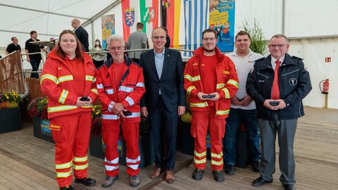 Einsatzkräfte aus der Stadt Kassel, welche in Nordrhein-Westfalen im Katastropheneinsatz waren.