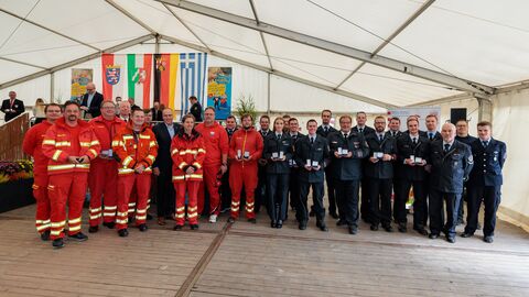 Einsatzkräfte aus dem Landkreis Wetterau, welche in Nordrhein-Westfalen im Katastropheneinsatz waren.