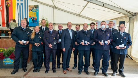 Einsatzkräfte aus dem Landkreis Odenwald, welche in Nordrhein-Westfalen im Katastropheneinsatz waren.
